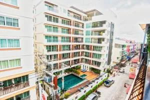 The Paradise Jomtien Beach - 乔木提恩海滩