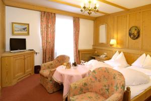 Budget Double or Twin Room room in Hotel Bauer