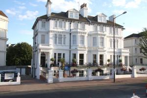 Devonshire Park hotel, 
Eastbourne, United Kingdom.
The photo picture quality can be
variable. We apologize if the
quality is of an unacceptable
level.