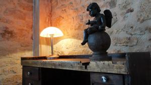 Au Pied du CHÂTEAU - 5 à 11 personnes - Baignade-canoë-piste cyclable à 100 m