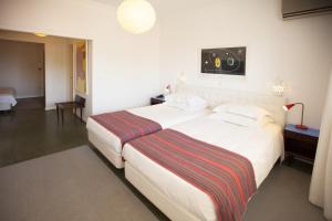 Superior Double Room with Sea View room in Hotel Vasco Da Gama