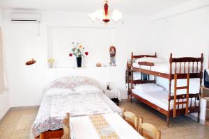 Apartments by the sea Poljica Trogir 6020