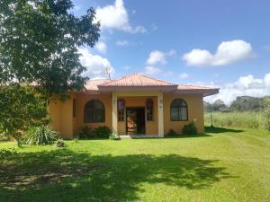 Sevillas Dream House, Agua Azul