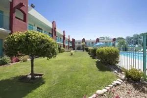 Days Inn by Wyndham Santa Fe New Mexico - Los Alamos