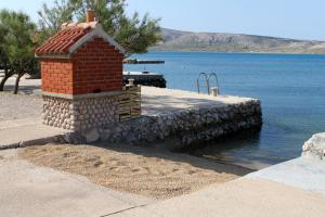 Apartments by the sea Kustici, Pag - 6335