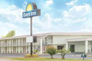 Days Inn by Wyndham Ripley - Covington