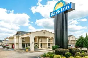 Days Inn by Wyndham Shorter - Tuskegee