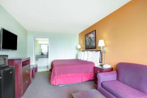 Days Inn by Wyndham Okemah