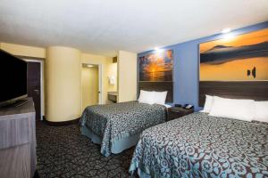 Room #17306724 room in Days Inn by Wyndham Blue Springs