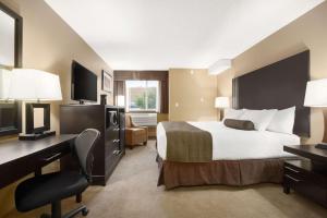 Days Inn by Wyndham Calgary Northwest
