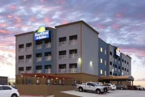 Days Inn & Suites by Wyndham Galveston West/Seawall - 加尔维斯敦