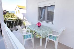 Apartments by the sea Slatine, Ciovo - 972