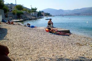 Apartments with parking space Mastrinka, Ciovo - 2050