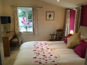 Double Room room in THE FIRS B&B &TEA ROOM