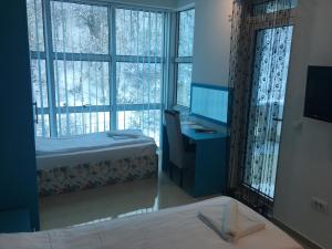 B&B Hisar International