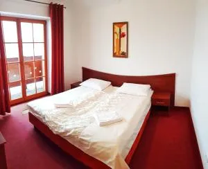 斯维托斯兹沃卡酒店 - 加沃泽