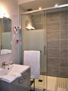 Hotels Hotel Mondial : photos des chambres