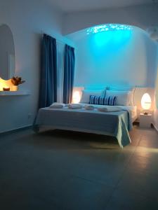 Amera Suites Santorini Greece