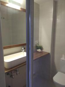 Apartamento a 150 metros del Mar, parking y Wifi