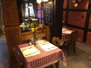 Hotels Auberge des Trois Chateaux : photos des chambres