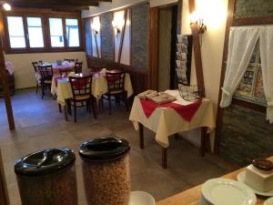 Hotels Auberge des Trois Chateaux : photos des chambres
