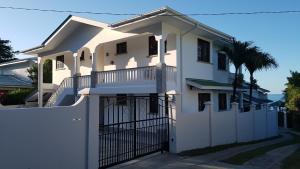 Drake Seaside Studio Apartments