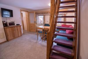 Hiška Henrik Zalokar