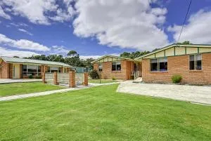 Masons Cottages - Eaglehawk Neck