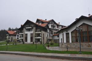 PM Services Semiramida Apartments