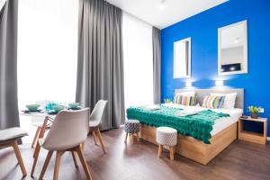 Studio Apartment room in Kings City - Sławkowska Apartments
