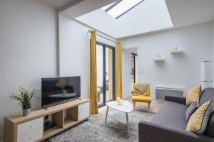 Vintage, F3 avec terrasse, Villa Saint Charles