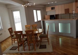 Luxe Apartment