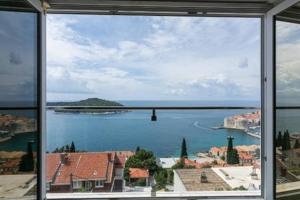 APARTMENT LAURA,amazing view!