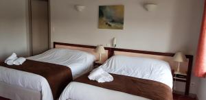 Hotels Logis Hotel le Prieure : photos des chambres