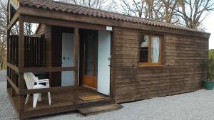 Chalets Puy Rond Camping : photos des chambres