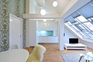 Designer Loft 2