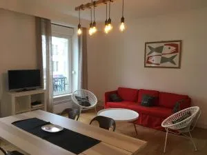 LA VILLE A LA MER N°1 - 孔卡尔诺