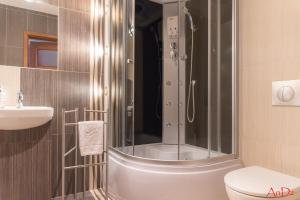 Apartament 8