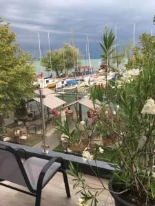 Calypso Lakeside Rooms & Lux Apartments - Siófok