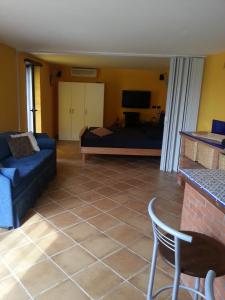 One-Bedroom Apartment with Pool View (4 Adults)