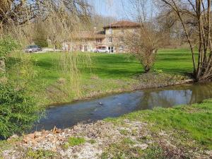 Maisons de vacances le moulin de Varax : photos des chambres