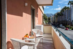 Apartment mit Balkon