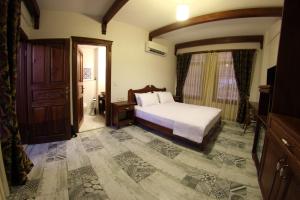 Deluxe Room room in Hotel Mary's House