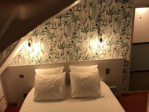 Hotels Le Troncais : photos des chambres