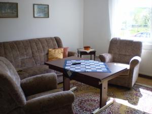 Spacious Apartment with Garden in Neuburg