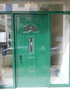 Comfy brand new apt near Acropolis museum