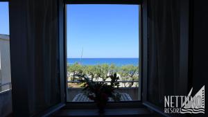 Appartamento con 2 Camere da Letto e Vista Mare