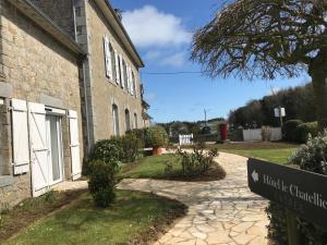 Hôtel Le Chatellier - Piscine chauffée davril à octobre