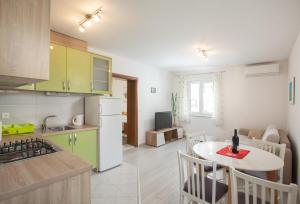 Apartments turtle gardens