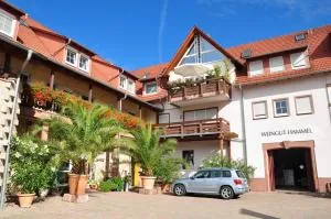 Wohnen im Weingut - Großkarlbach